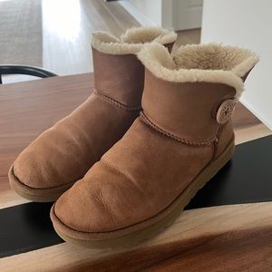 Ugg Mini Bailey Button Boots, Chestnut Brown, Size 11 Women’s